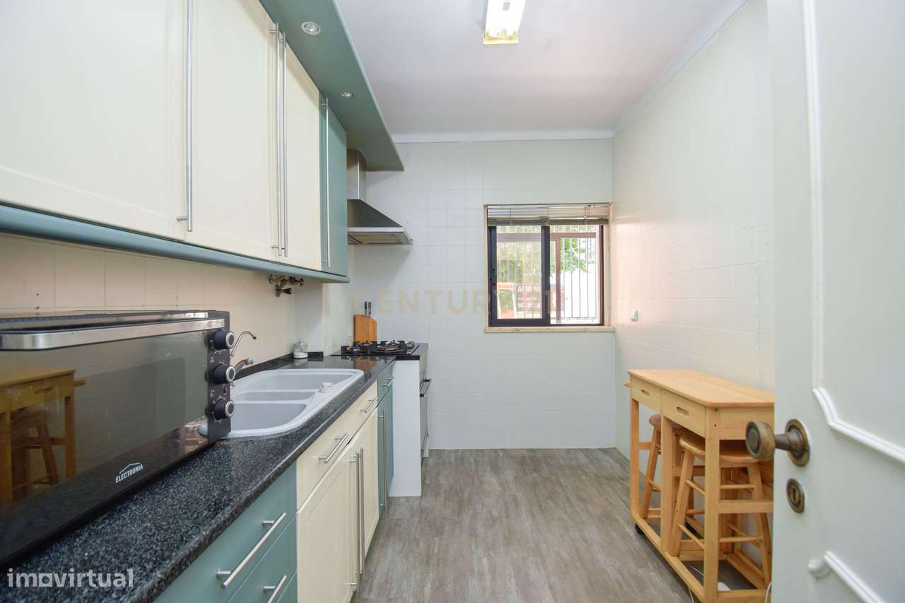 Exclusivo apartamento T2 com terraço na Quinta do Barão – Carcavelos-18