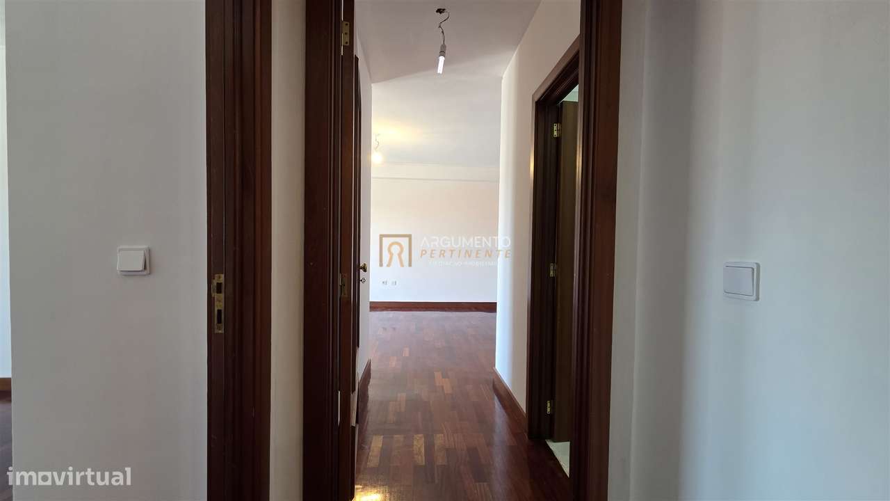 Apartamento T2 Venda em Rio Tinto,Gondomar-19