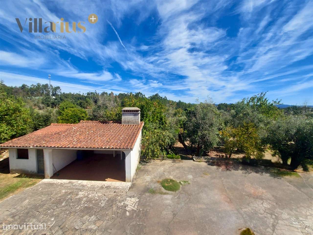 Moradia T3+1 à Venda em Tomar – Espaço e Natureza-21