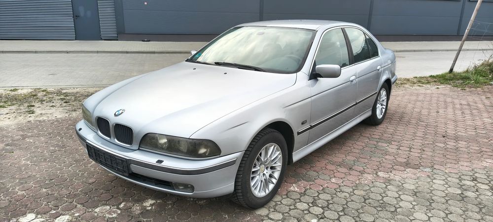 BMW 5 Series E39 528i 1997