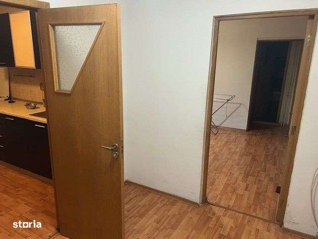 Apartament 3 camere de vanzare Gorjului-11