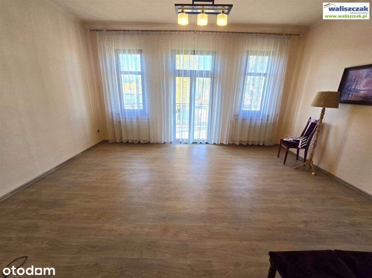 Dom, 300 m², Poniatów-12