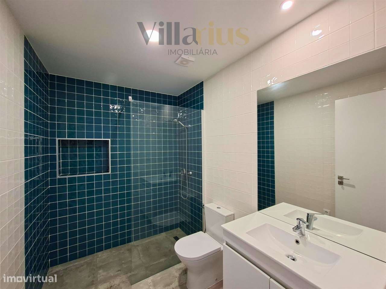 Moradia Térrea Remodelada em Tomar | 2 Quartos e Jardim-17