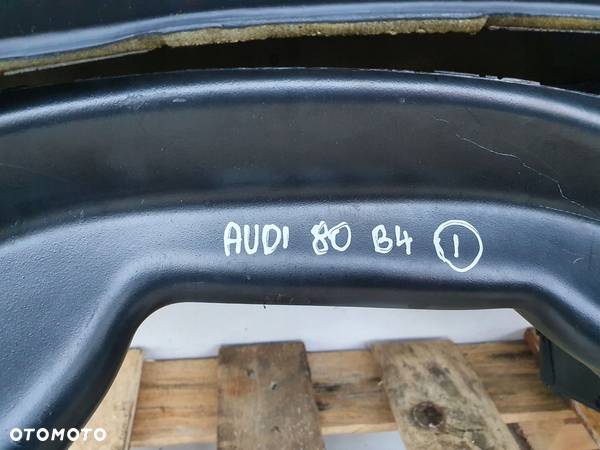 Audi 80 B4 91-96r DESKA ROZDZIELCZA KONSOLA EUROPA - 2