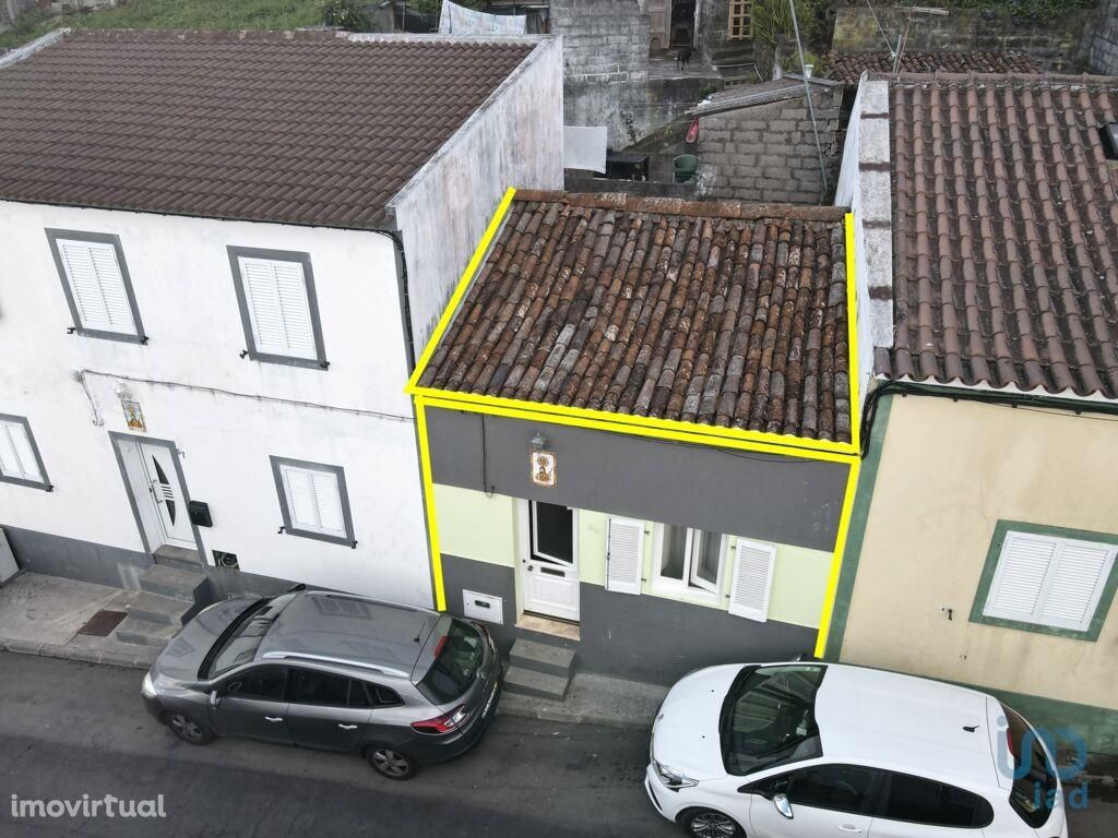 Casa T2 em Açores de 89,00 m2
