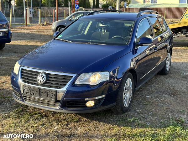 Volkswagen Passat Variant 2.0 TDI Highline DPF DSG - 1