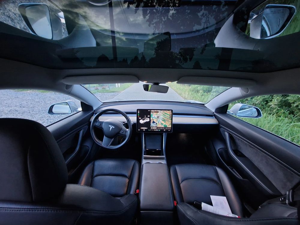 Tesla Model 3 2018