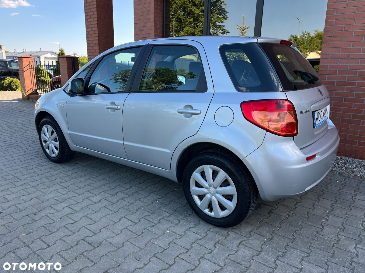 Suzuki SX4 1.5 Comfort - 3