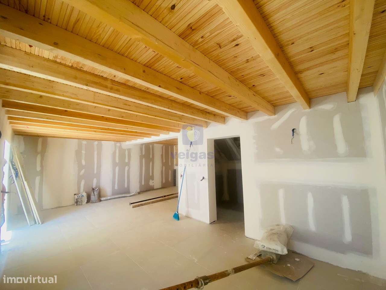 Moradia Recuperada T3 - São Bartolomeu dos Galegos-14