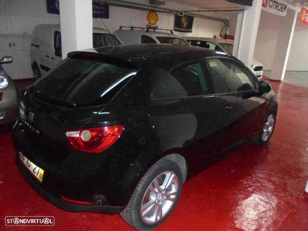 SEAT Ibiza SC 1.4 16V Sport - 4