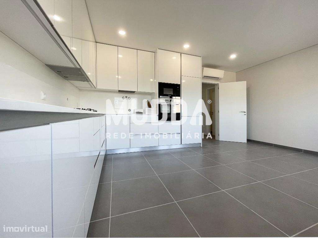 Empreendimento em Oliv. Azemeis. Excelente localização, ótimas áreas e - Grande imagem: 5/33