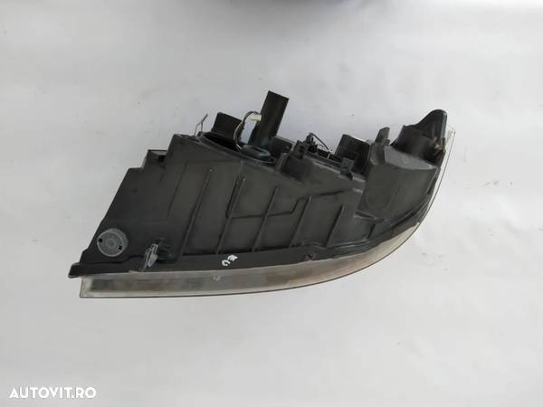 Far dreapta original H7 Europa BMW seria 3 E90 E91 - 7