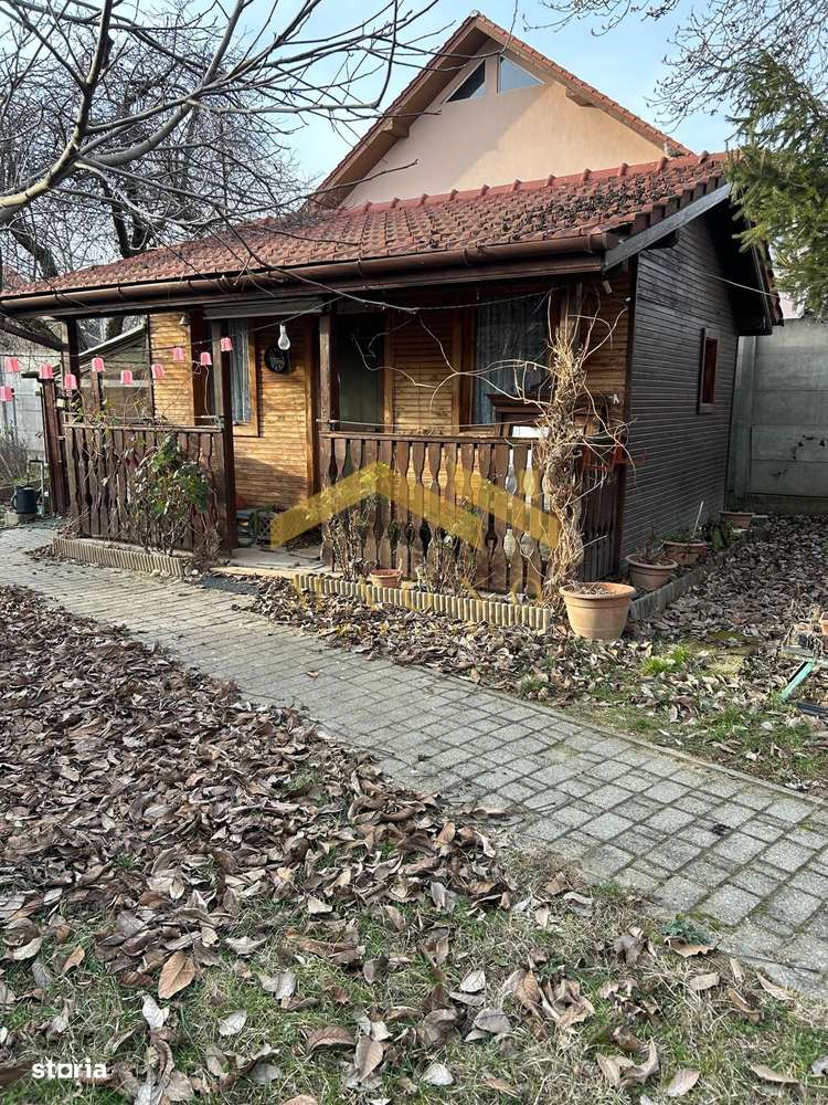 TEREN DE VANZARE CU CASA DE VACANTA IN ZONA MURESEL-0
