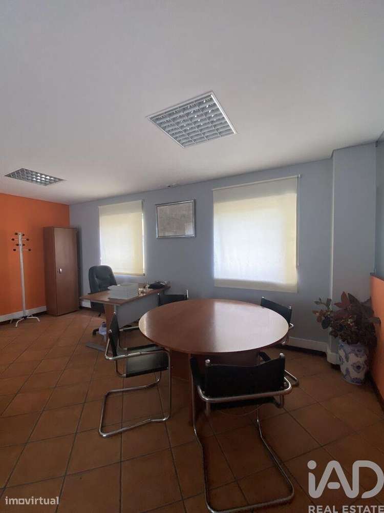 Loja / Estabelecimento Comercial em Peso da Régua e Godim de 47,00 m2 - Grande imagem: 4/8