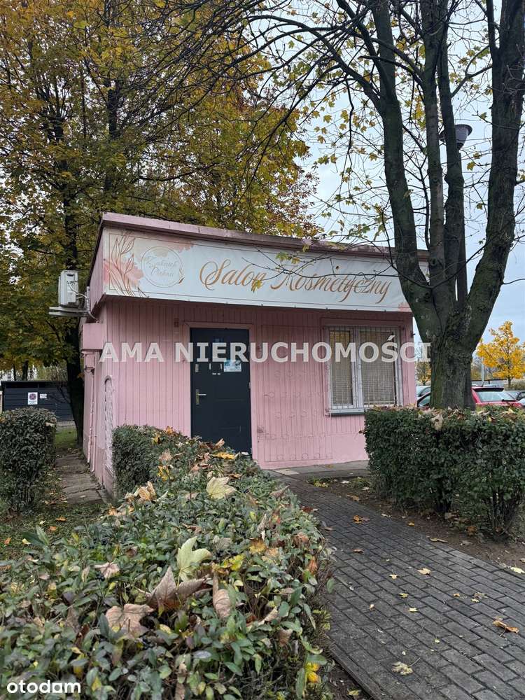 Budynek handlowo-usługowy o wielu mozliwościach-0