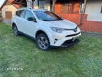 Toyota RAV4 - 1