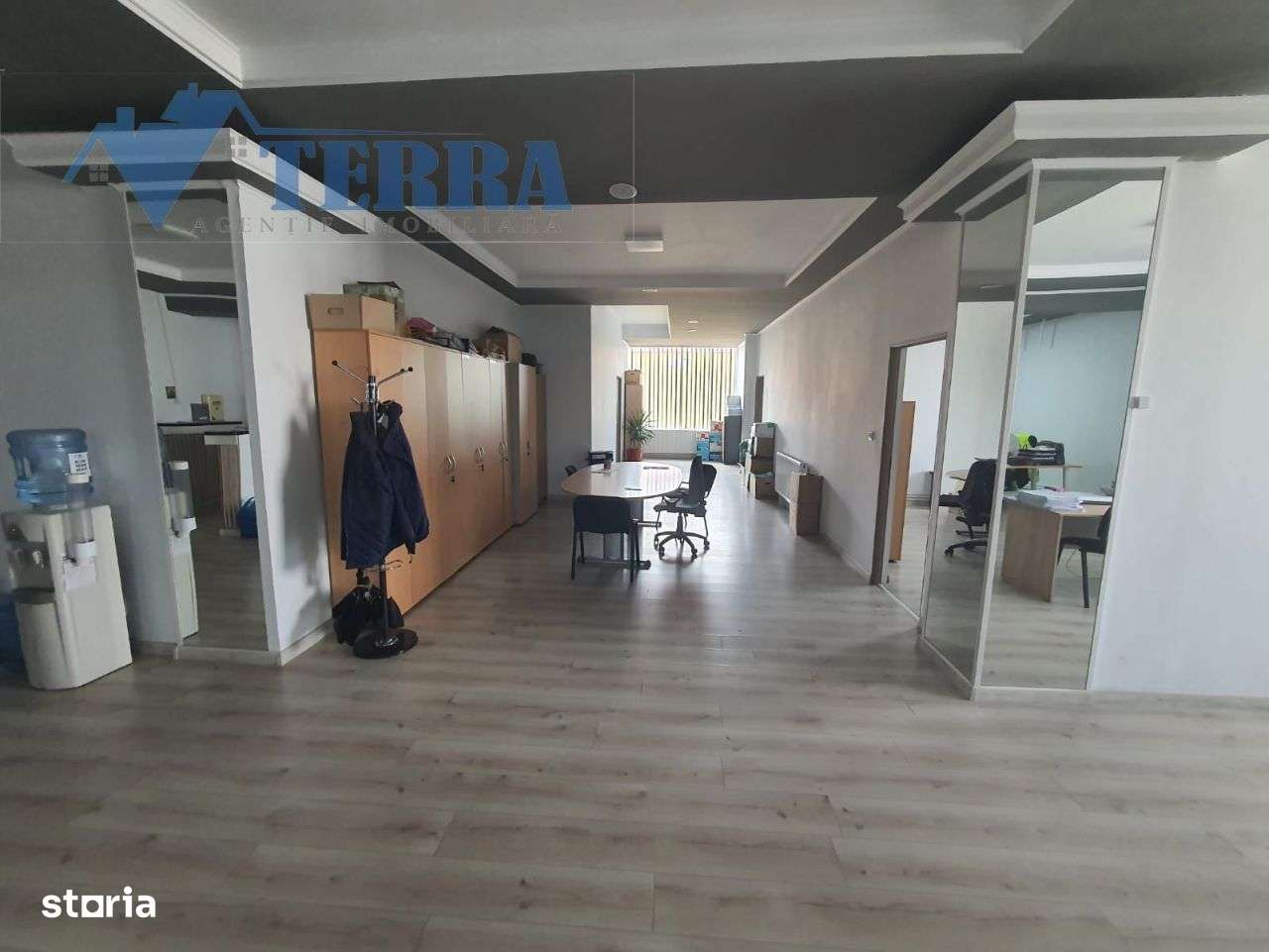 Vând / închiriez spaţiu de birouri sau comercial, Mioveni - bdl. Dacia-5