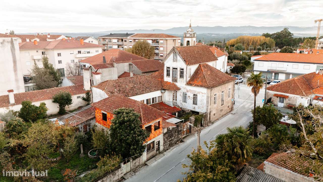 Imóvel com carácter e muito potencial de valorização.-58