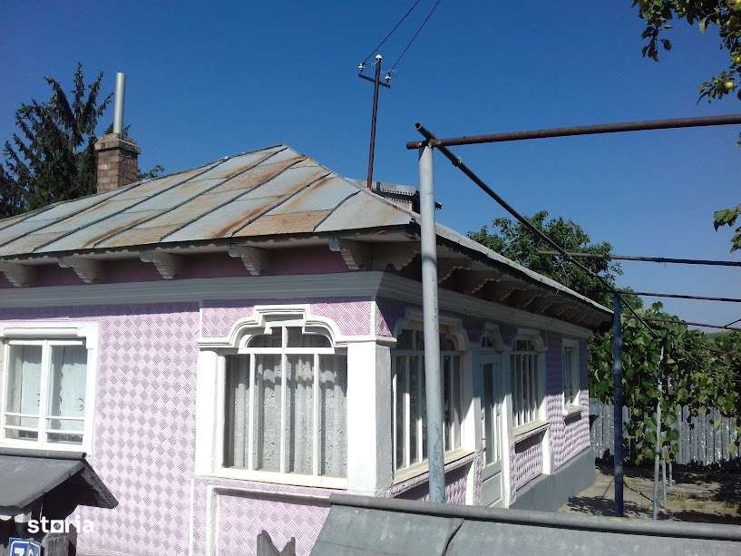 VAND CASA COMUNA DOCHIA - Imagine principală: 5/5