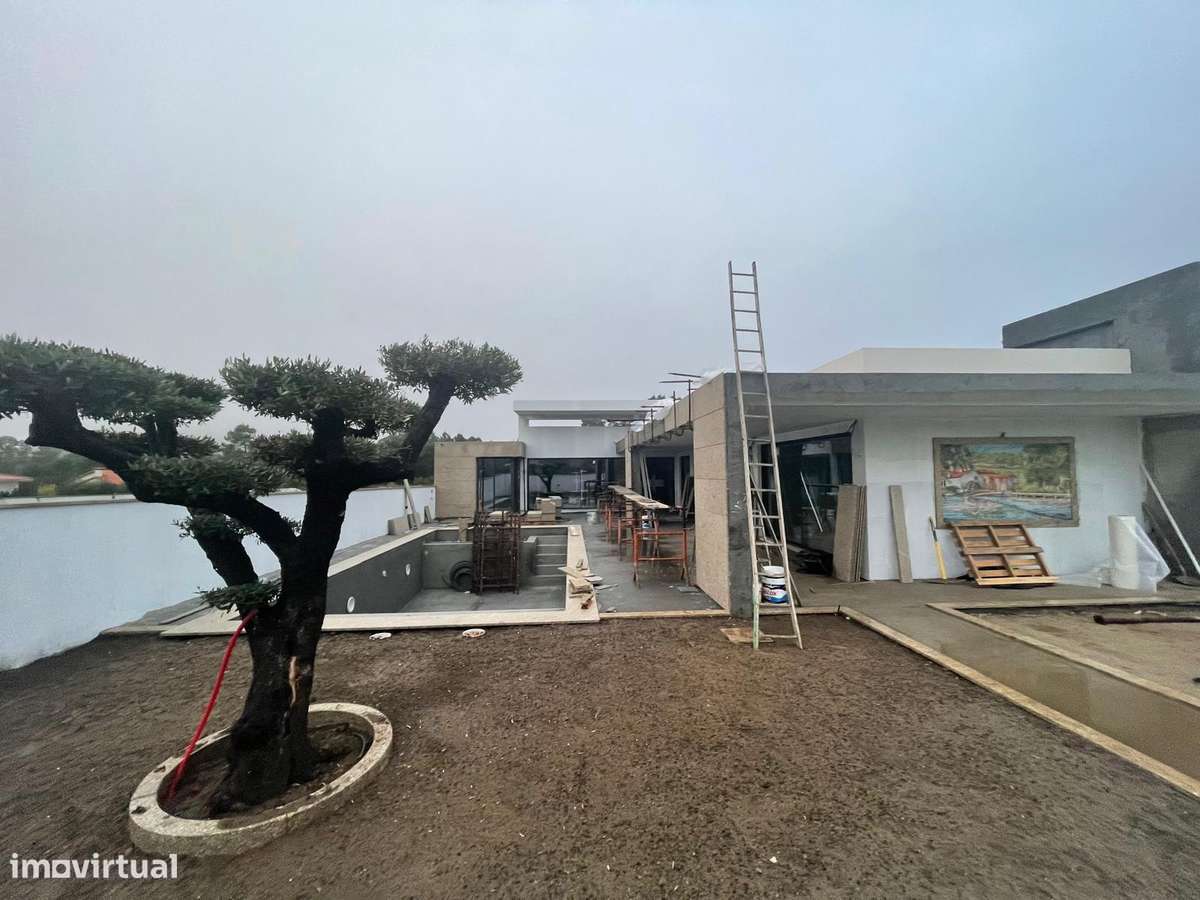 Moradia de luxo  T4-2