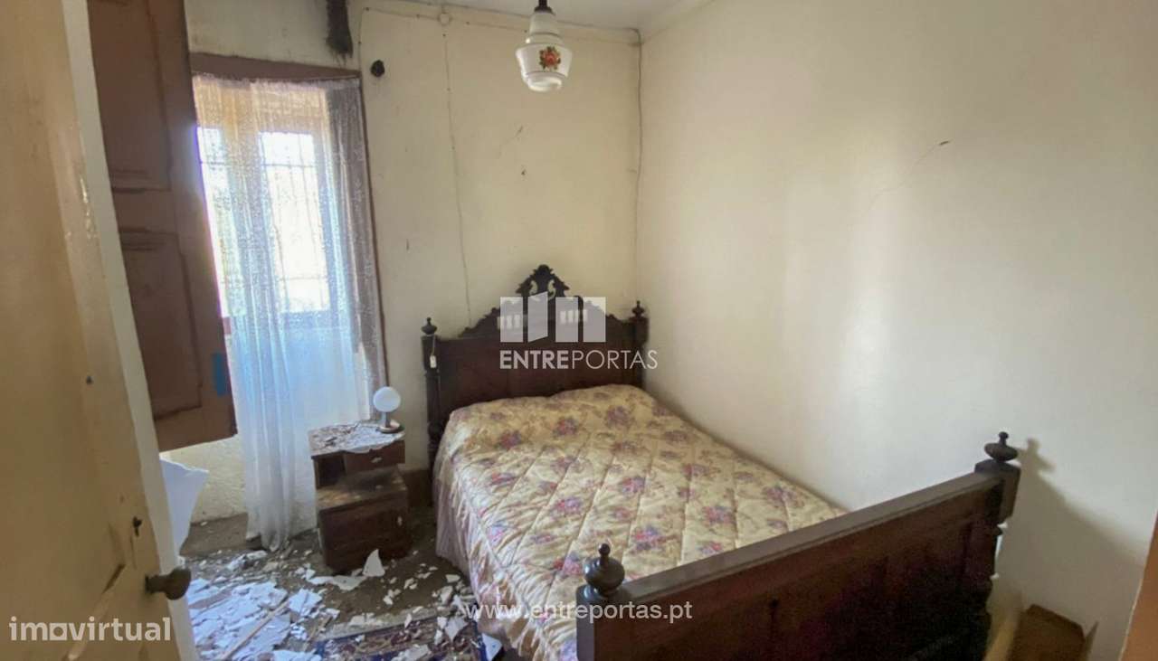 Venda de Moradia para restauro em Vila do Conde - Grande imagem: 5/17