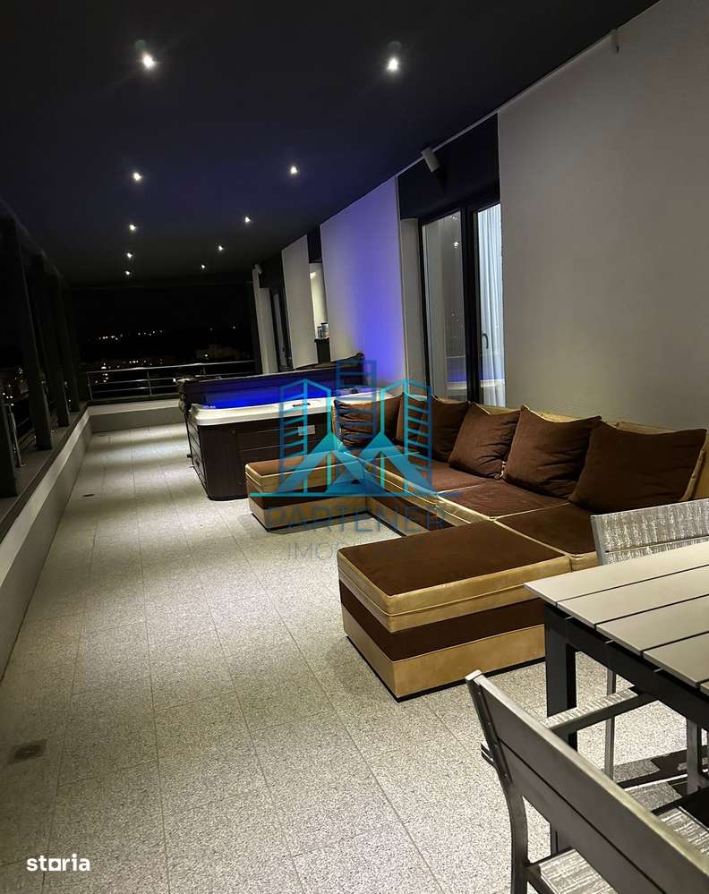 Comision 0%! Penthouse de lux,capat Pacurari, 143 mp, 3 camere,jacuzzi-2