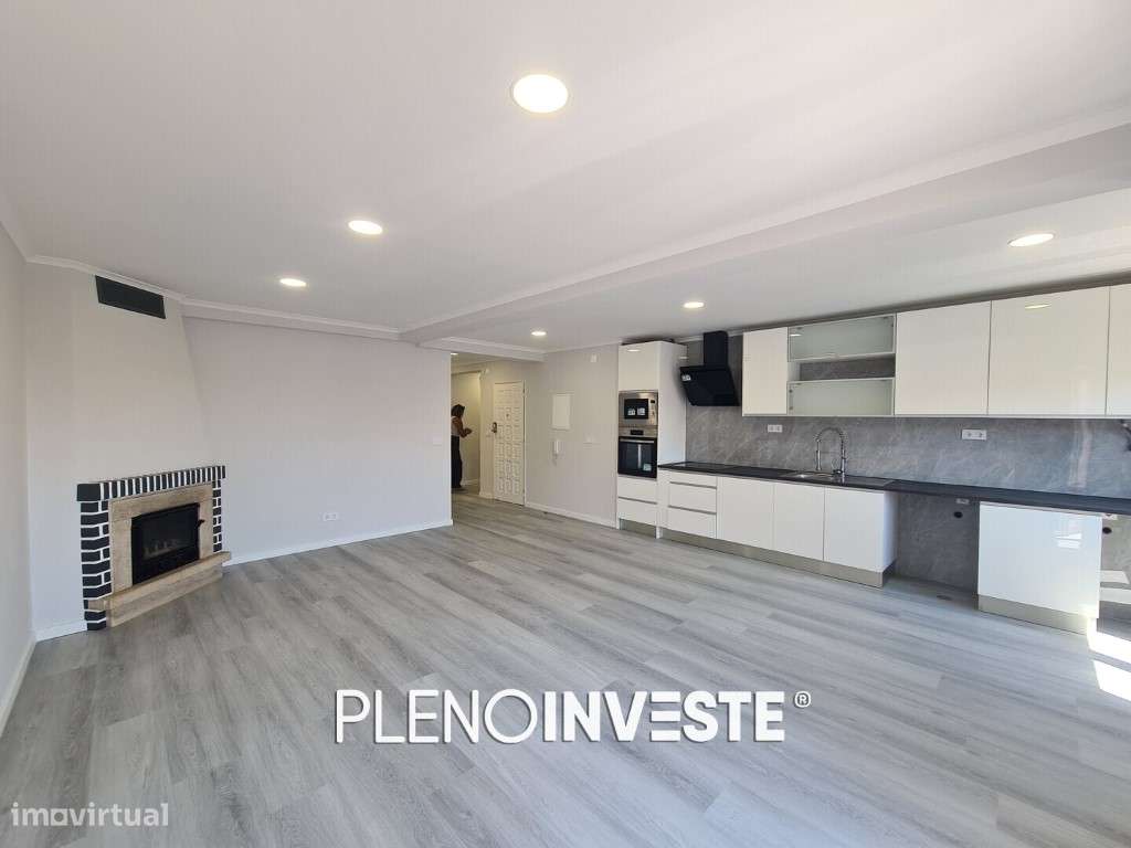T4 totalmente remodelado na Amora-30