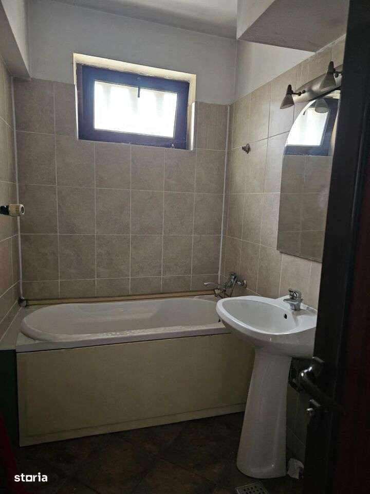 Apartament de vanzare Iasi 2 camere zona Tudor Vladimirescu-5
