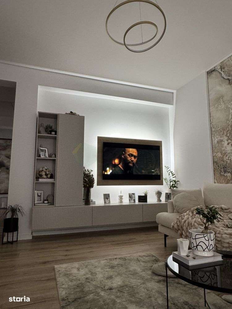 Vila moderna | Mobilata | Comision 0 - Imagine principală: 3/8