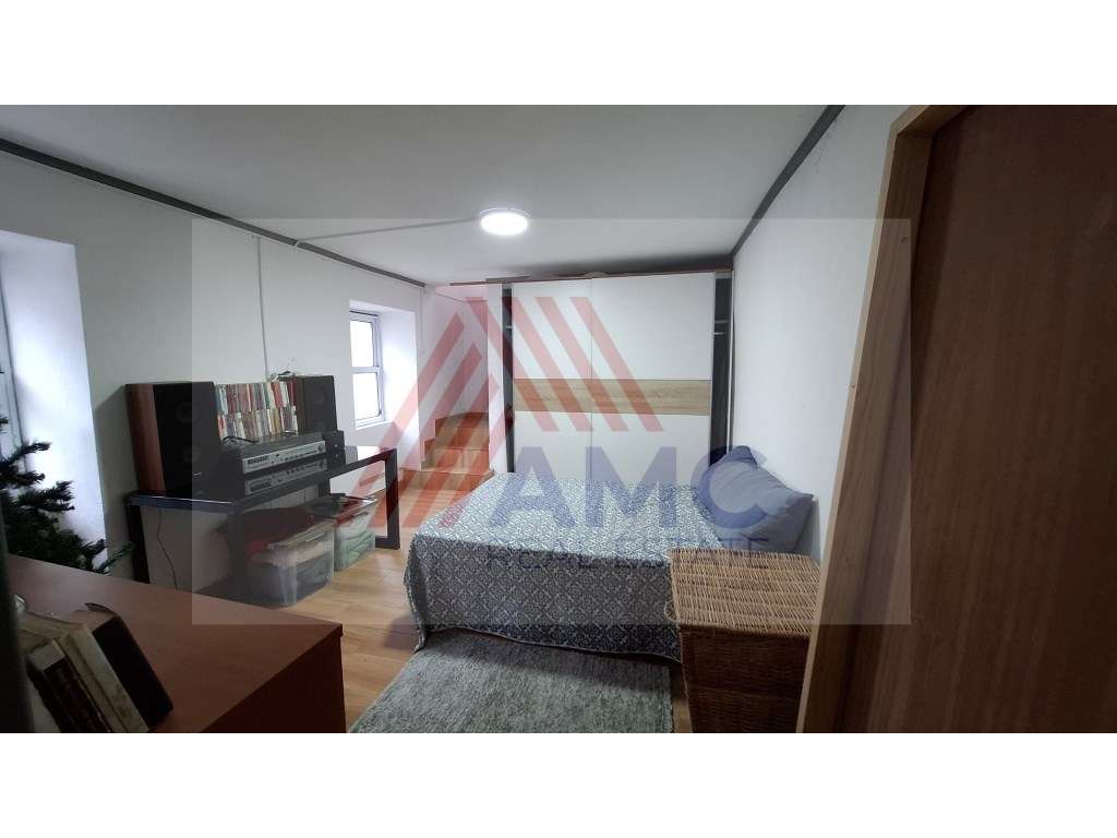 VENDE-SE EXCELENTE MORADIA NA CANDELÁRIA, MADALENA DO PICO-11