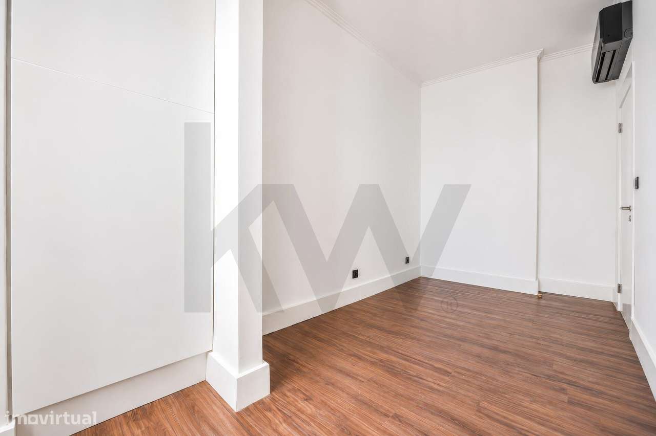 T3 totalmente remodelado junto ao Jardim da Parada | Campo de Ourique-29