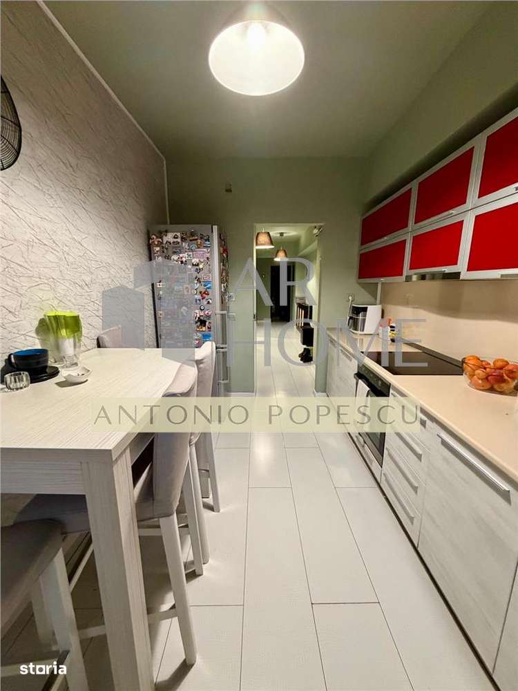Apartament 3 camere, garaj propriu, mobilat si utilat, central, Ploies - Imagine principală: 4/20