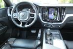 Volvo XC 60 B5 MHEV AWD R-Design - 7