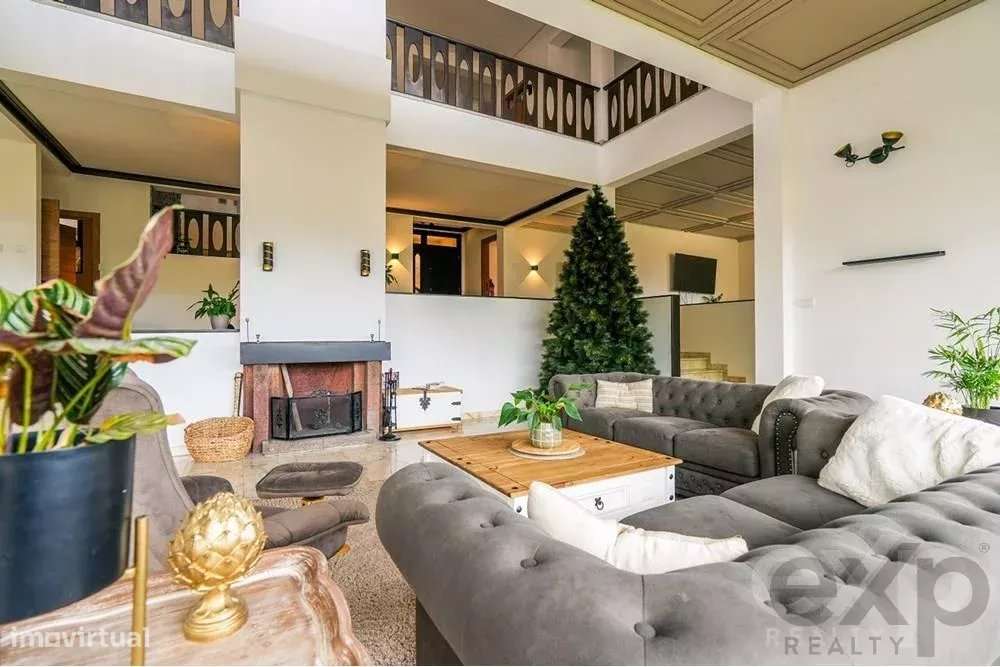 Luxuosa Quinta T8 em Funchal: Uma Joia Única no Coração da Madeira - Grande imagem: 3/60