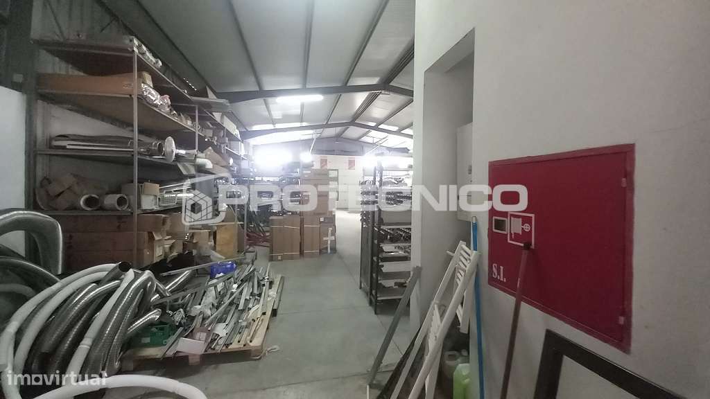 Armazém 360m2 – Aveiro - Grande imagem: 2/11