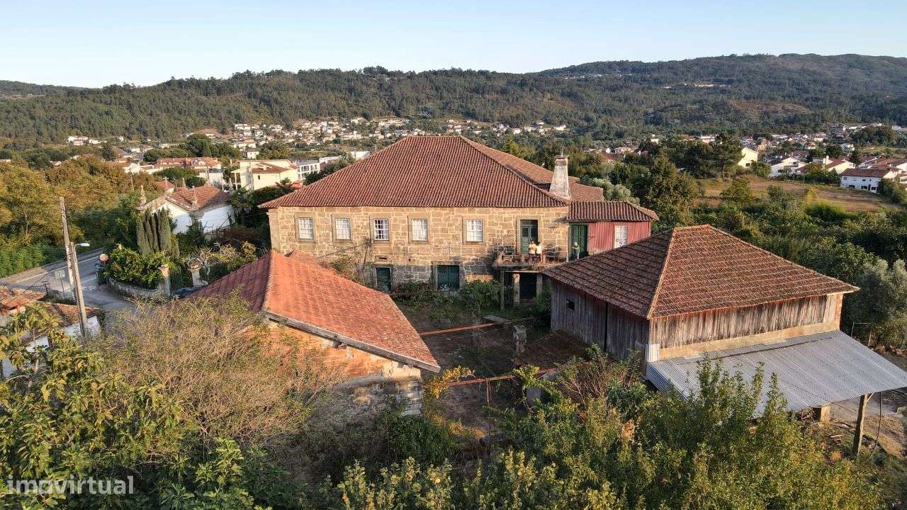 Quinta com Casa Senhorial e Capela-10