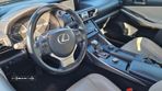 Lexus IS 300H Executive+ - 12