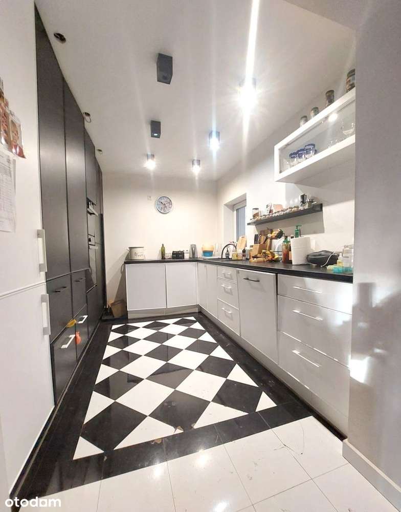 Dom unikatowy//duża działka 1,8ha//Józefów k. Wars-8