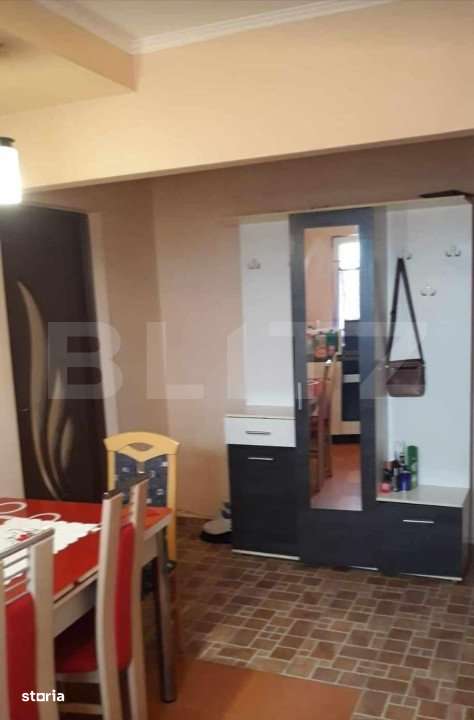 Apartament 2 camere, zona Micro14 , cu acoperis si balcon inchis - Imagine principală: 4/13
