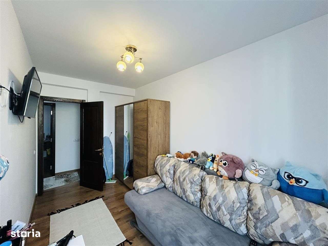 Casa de vanzare - 82 mp utili, gradina de 30 mp, Calea Cisnadiei - Imagine principală: 3/12