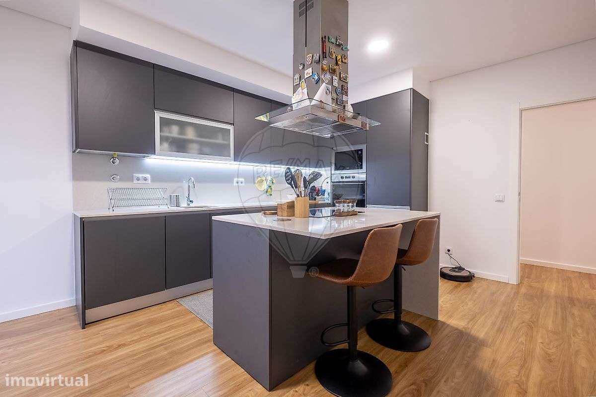 Apartamento T2 para arrendamento - Grande imagem: 4/16