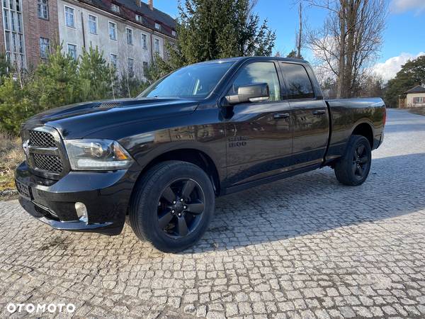 Dodge RAM 1500 5.7 4x4 - 2