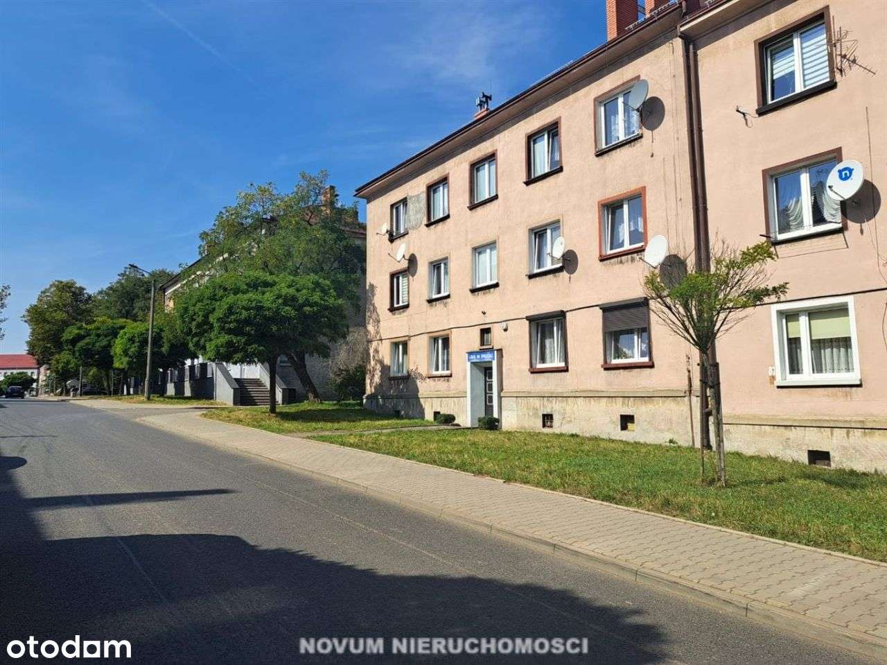 Lokal użytkowy 8,35m2 Parter Bytom Stroszek-4