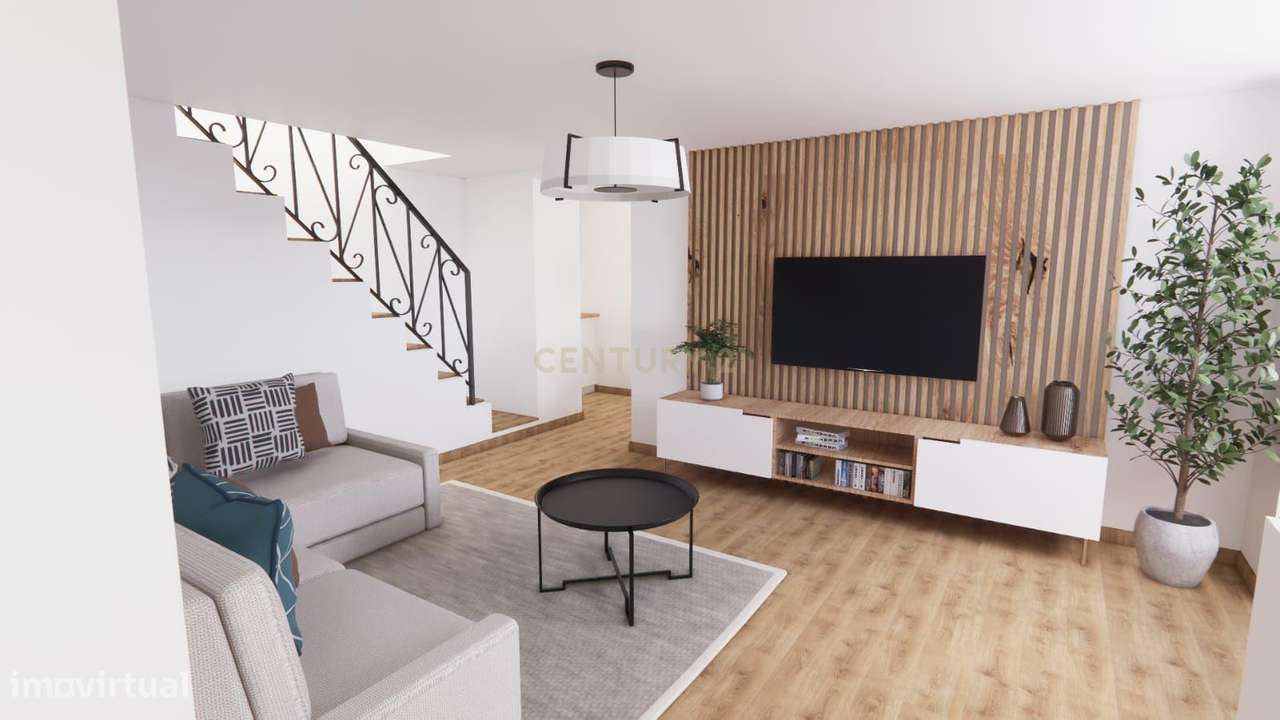 Moradia T2 em Aldeia Galega - Venda integralmente renovada-5