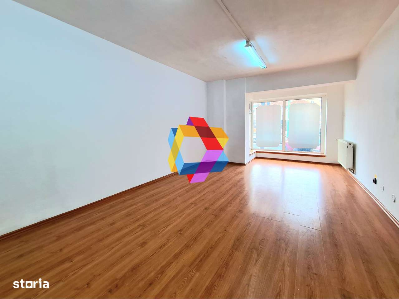 Spatiu comercial de vânzare cu vad Brașov - 57 mp # plus-imo.ro - Imagine principală: 5/9