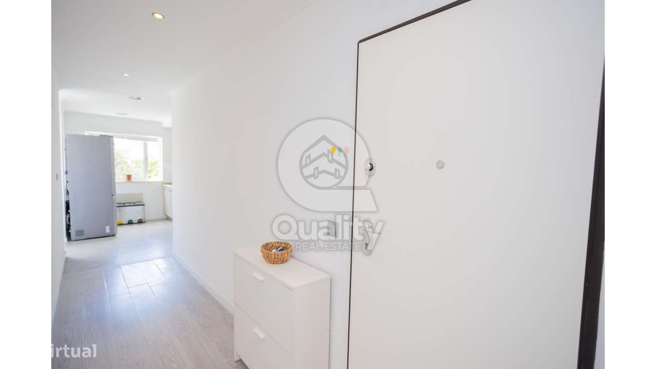 Apartamento T2 em Barreiro - Grande imagem: 2/49