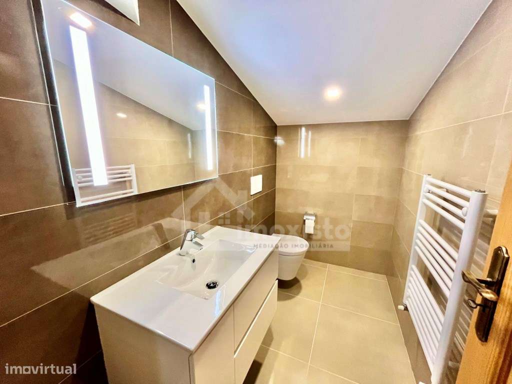Moradia T6 pronta a habitar em Soure-45