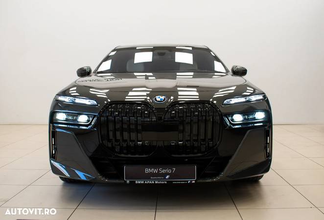 BMW i7 xDrive60 - 2