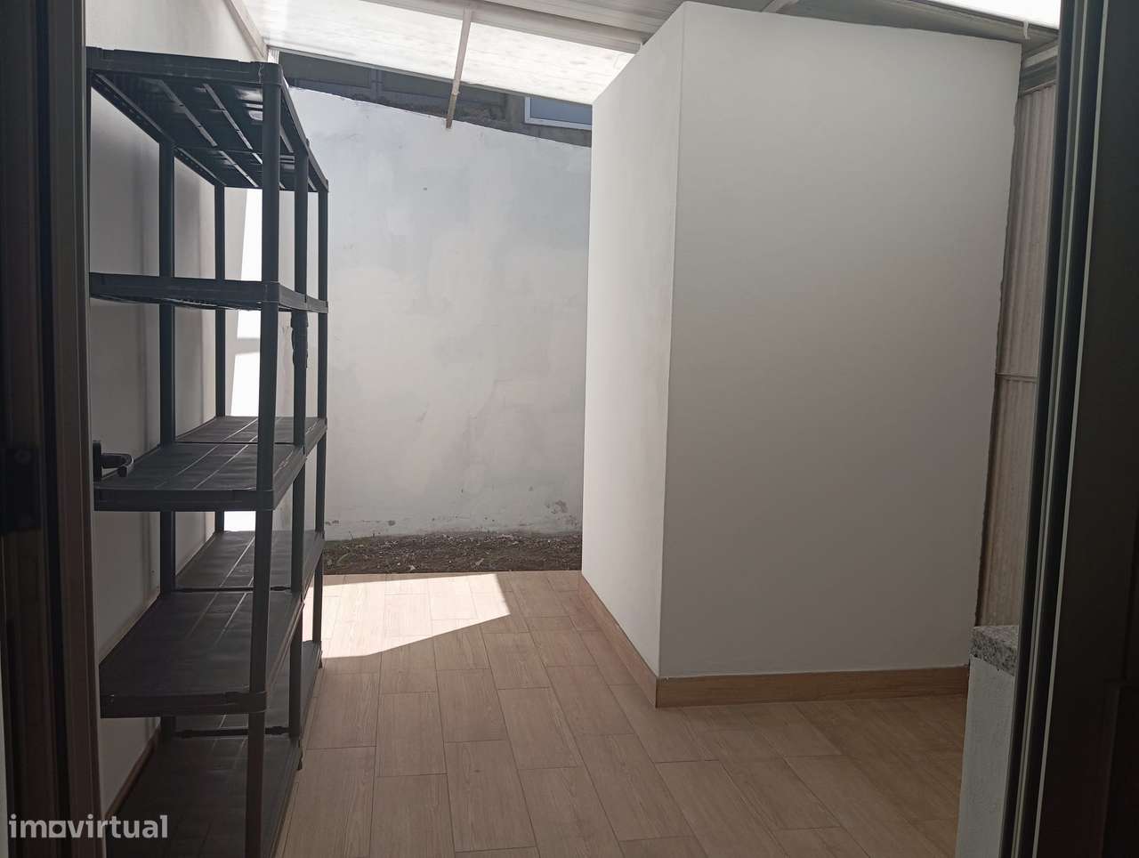 Estúdio c/ Terraço - Ao H.S. João / Pólo Universitário (Paranhos) - Grande imagem: 4/6