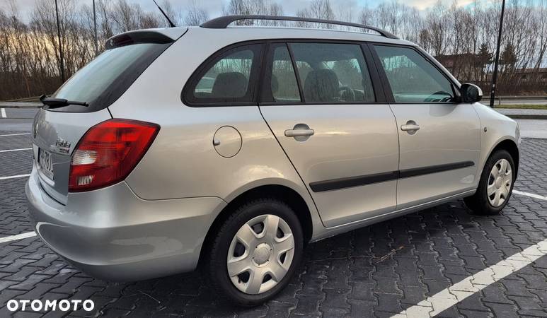 Skoda Fabia 1.2 HTP Elegance - 10